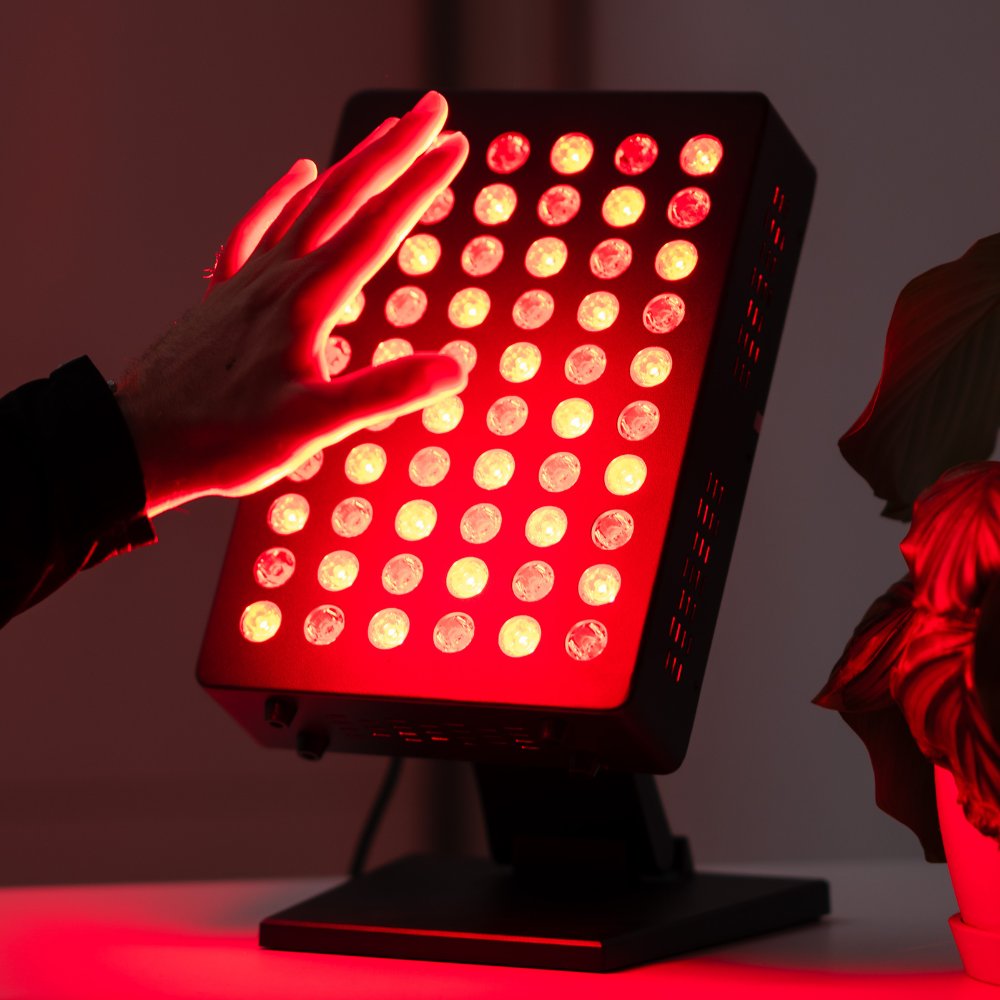 Koanna® Luma300™ – Powerful, Compact Red Light Therapy Panel