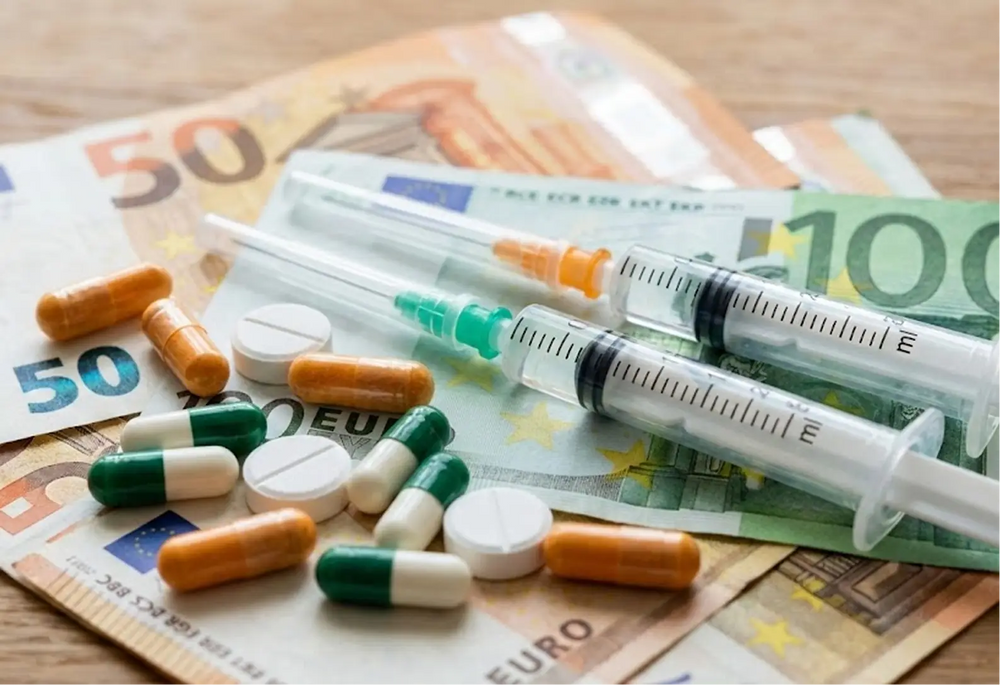 Cost comparison of pain therapy vs. Luma1000
